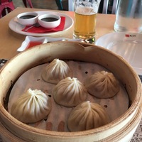 Паровые пельмени Сяолунбао